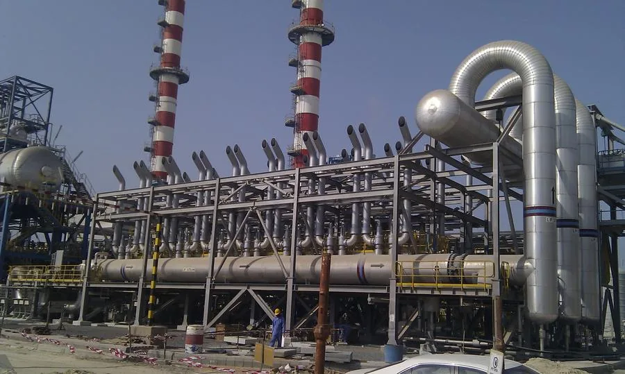 DEWA M Station steam lines and stacks